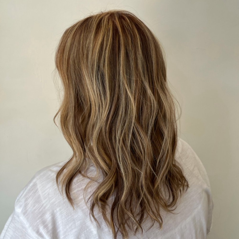 Highlight + Gray Coverage at The Salty Blonde in Roseville, CA