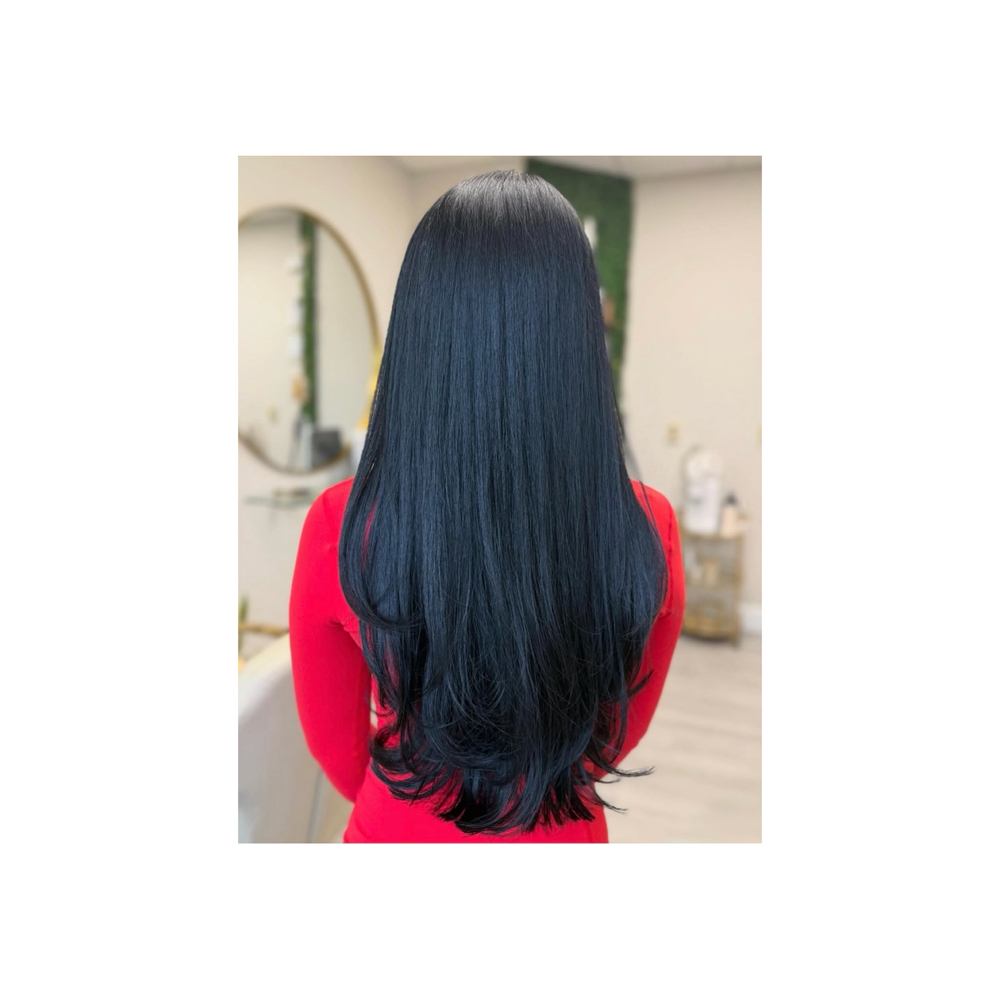 The Luxe Cut at The Beauty Vault in Naples, FL