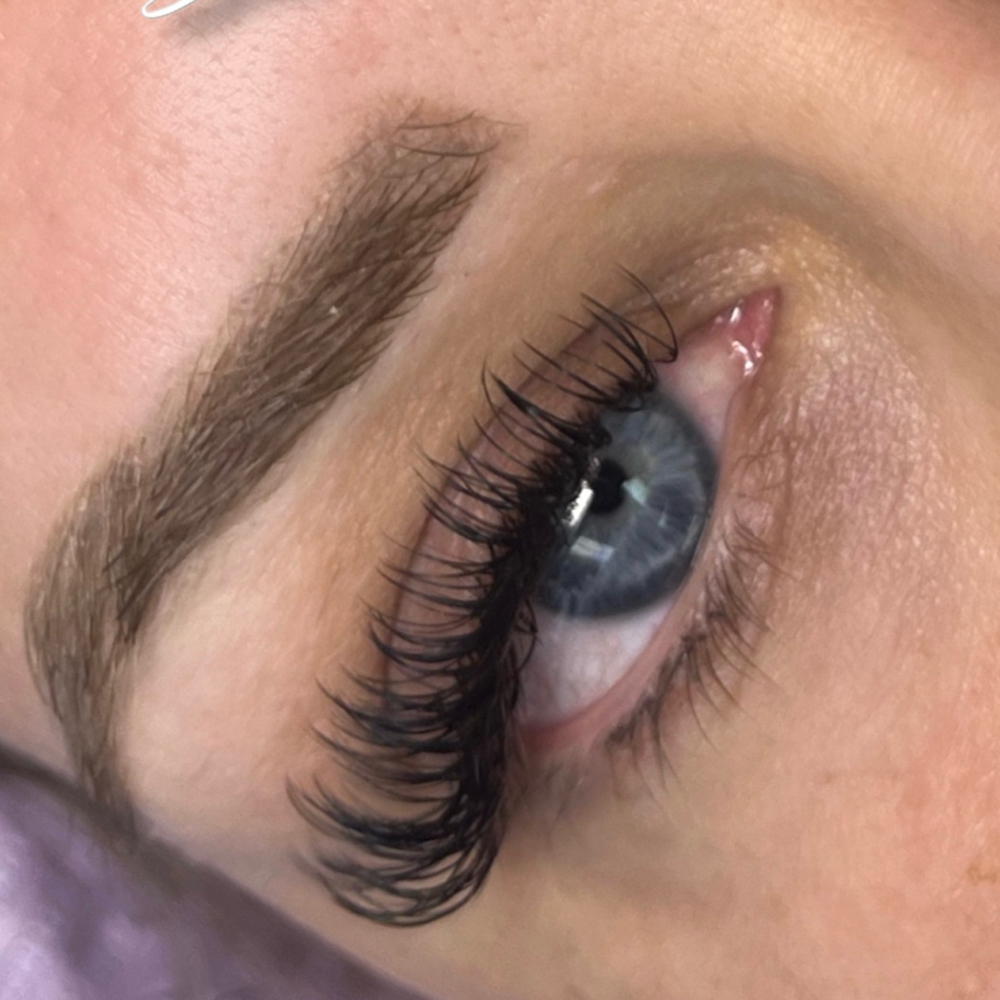 Wet Set Lash Extensions