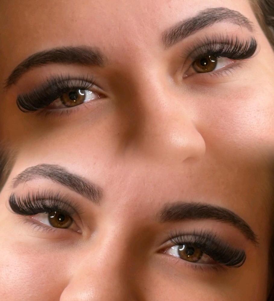 Mega Volume Lashes