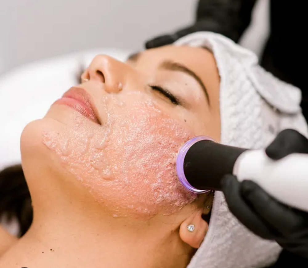 Glo 2 Facial Deluxe