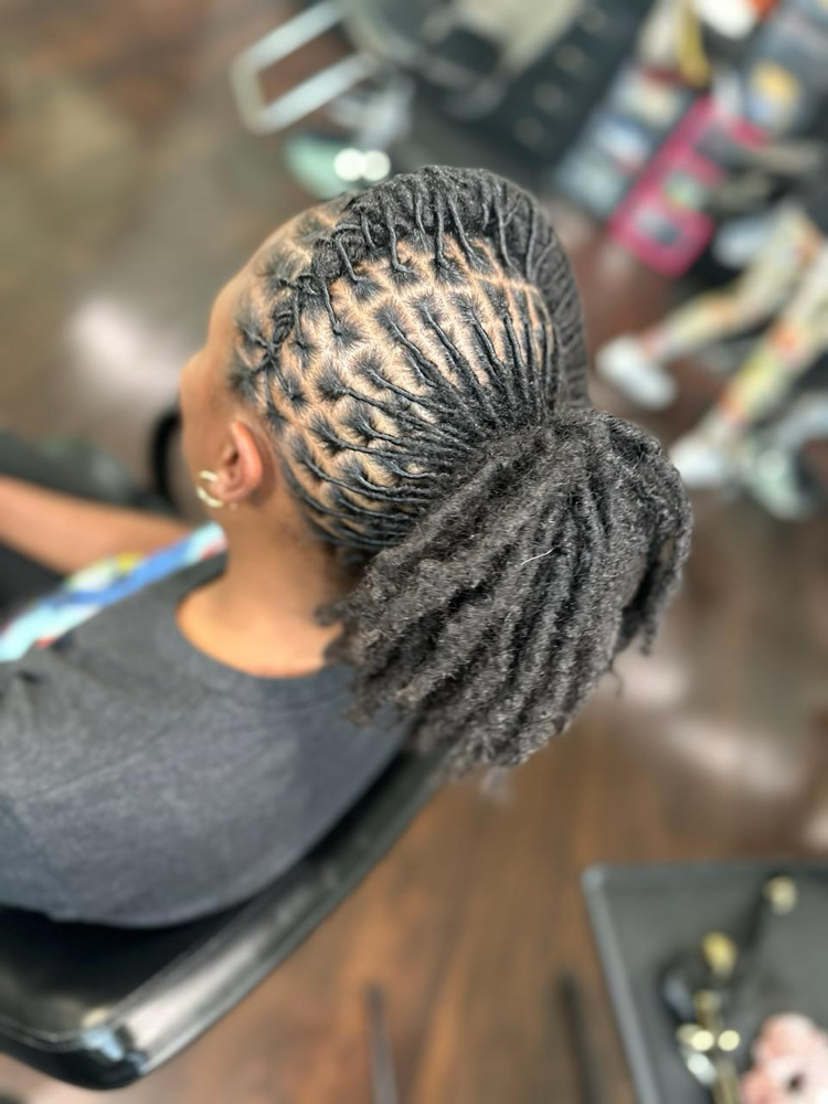 Natural Ponytails