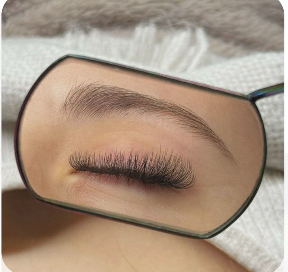 Eyelash Extensions (Fill-in)