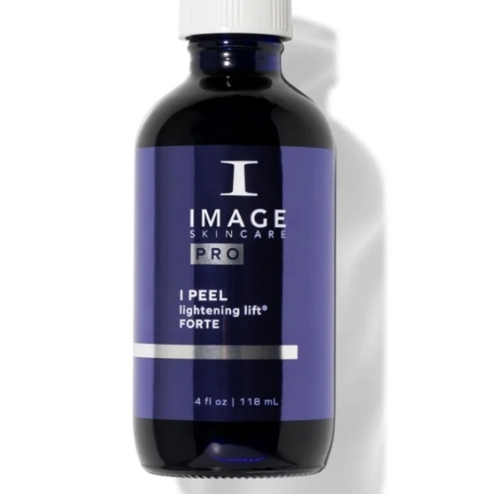 Lightening & Brightening Peel at KLAWS by Krystal in Delray Beach, FL
