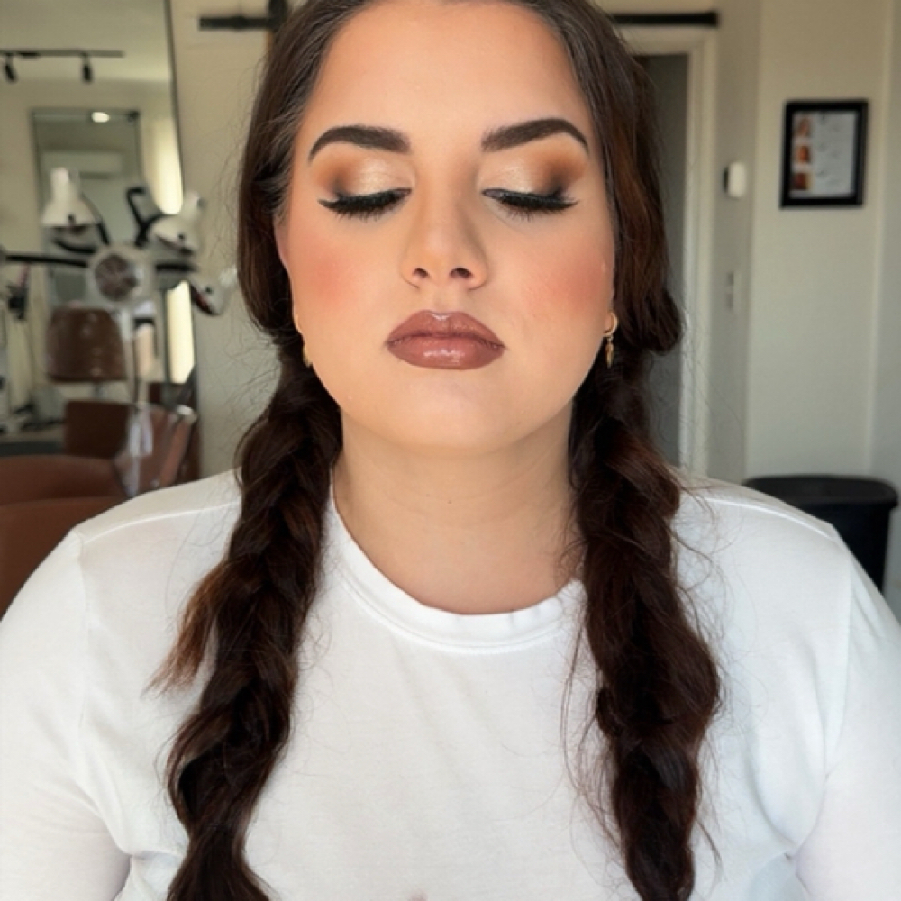 Airbrush Makeup at So. IN Beauty Co. in New Albany, IN