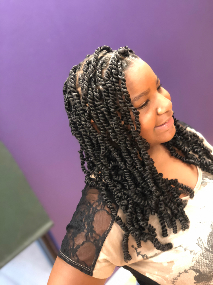 Shoulder length Spring Twist