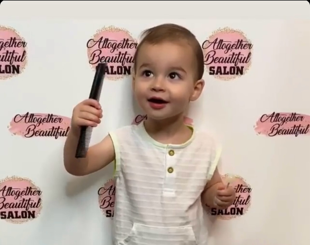 Kid’s Haircut (5yrs & Under)