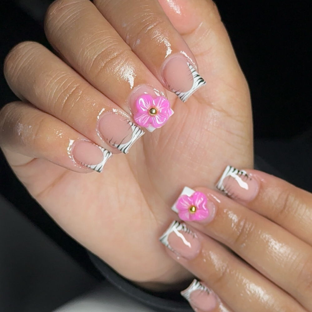 extra short acrylic at Jordan’s Creations in brandon, FL