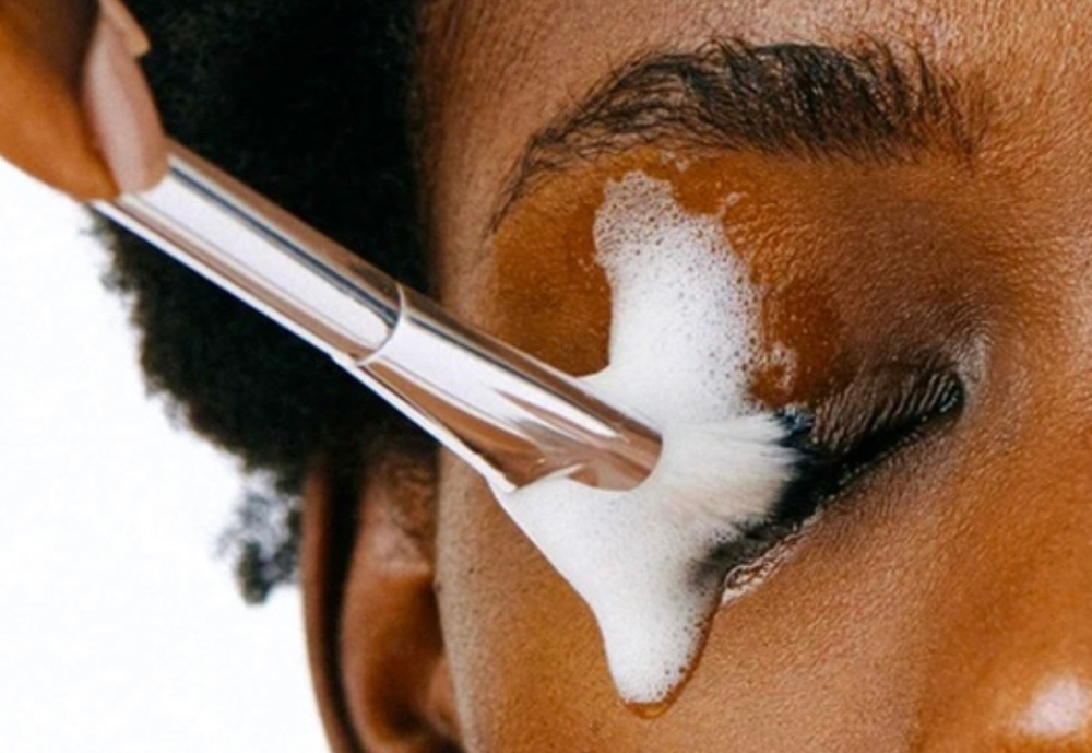 Lash Bath