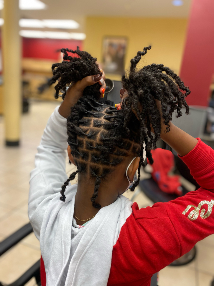 Loc Retwist & Style