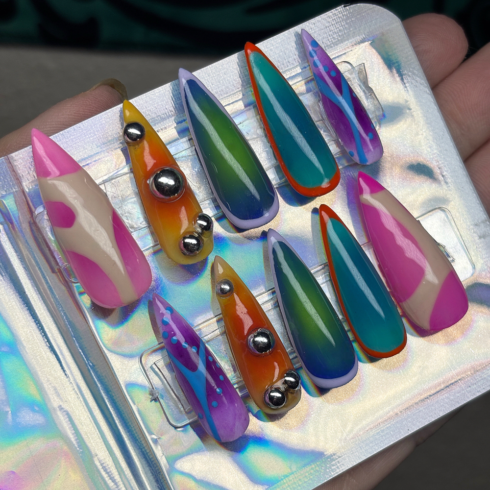 Press - On Consultation at Mystic Claws Designs in Orland Hills, IL