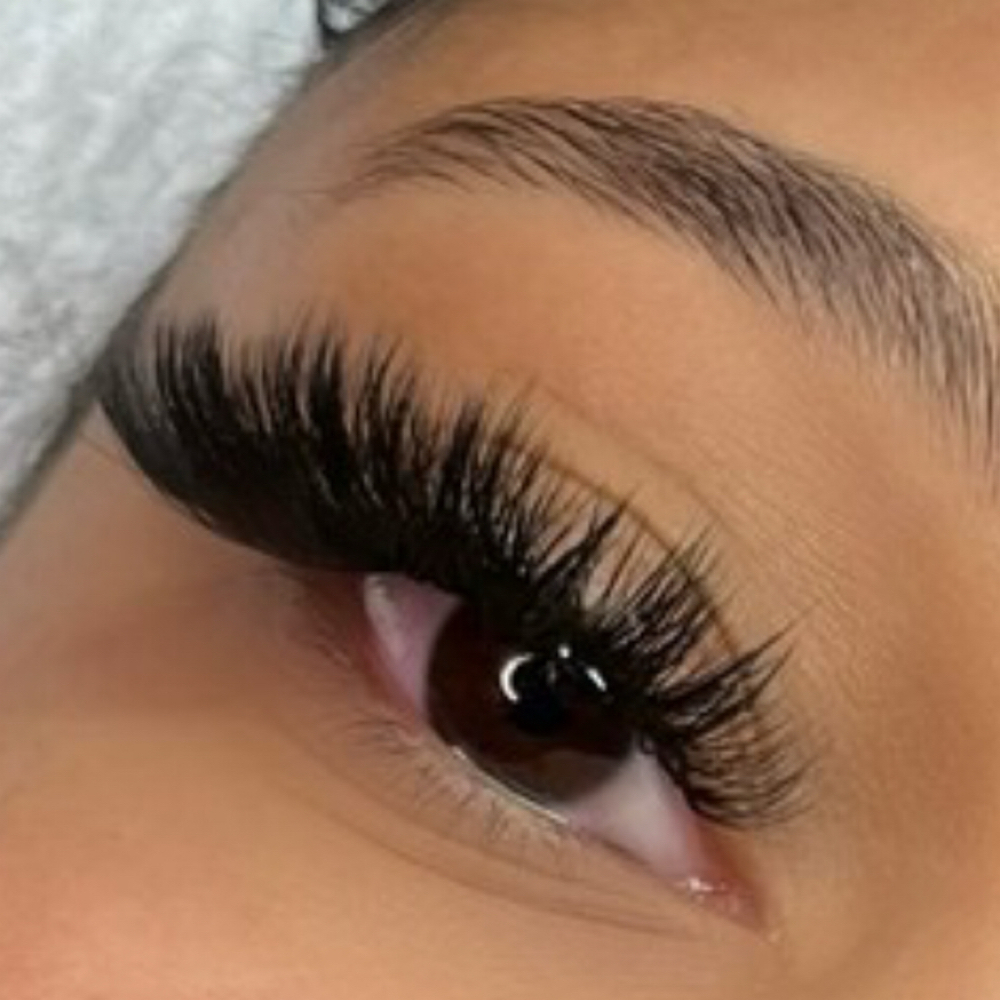 Eyelash Extensions ( Full) at Luxe Beauty NC in Charlotte, NC