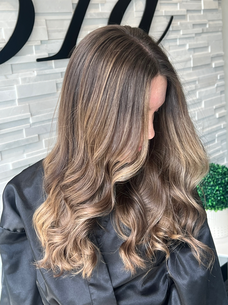 Aligned Bronde