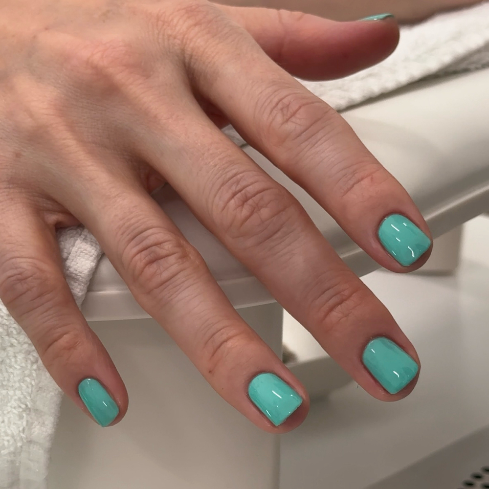 True Friends Manicure