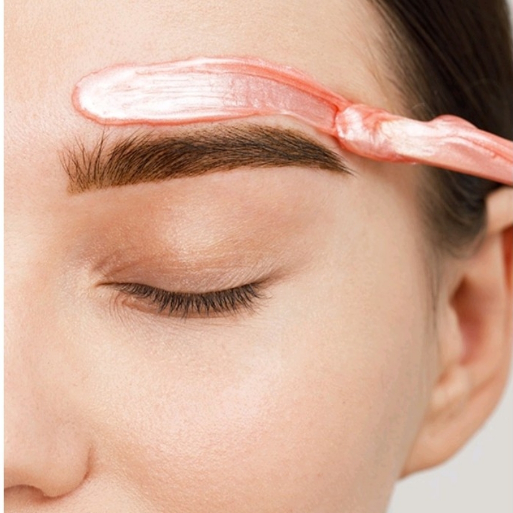 Brow Wax at Merritt Aesthetics in Rochester, NY
