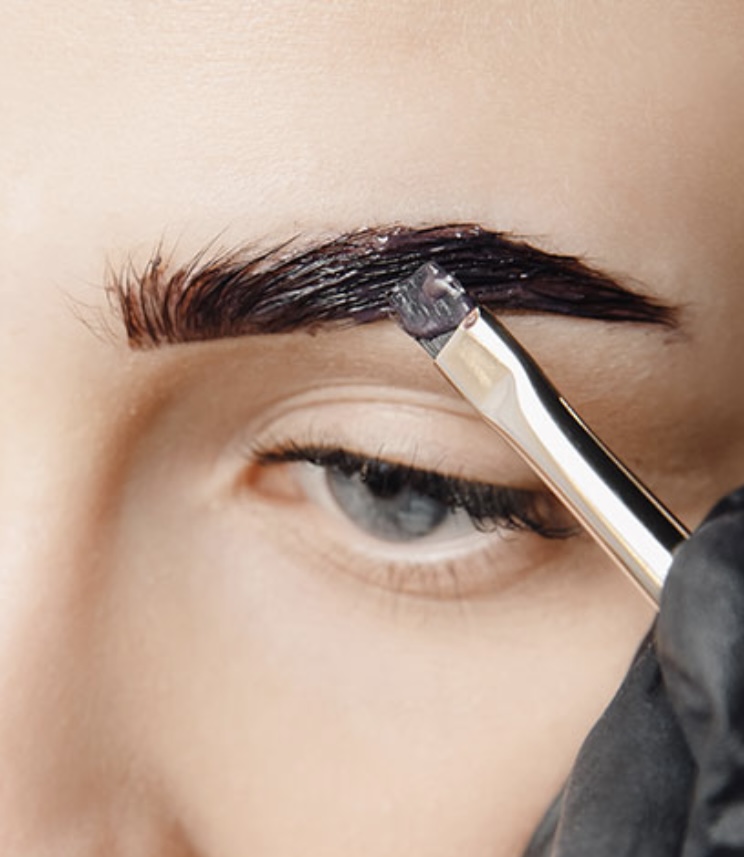 Eyebrow Tinting