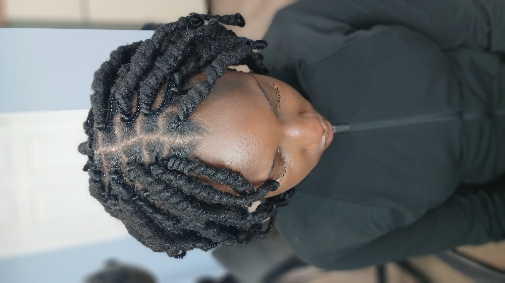Pipe Cleaner Loc Curls