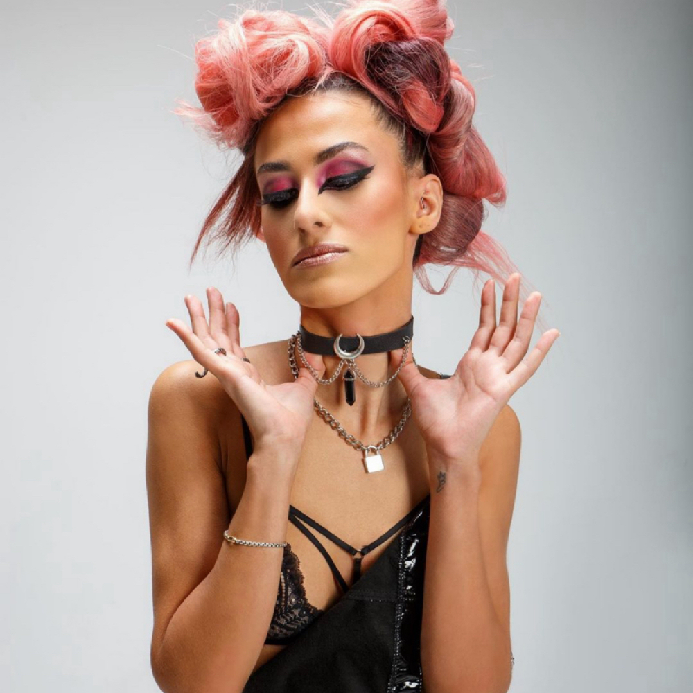 UPSTYLE /(UPDO) at APRIL SOLIS HAIR L.L.C in Detroit, MI