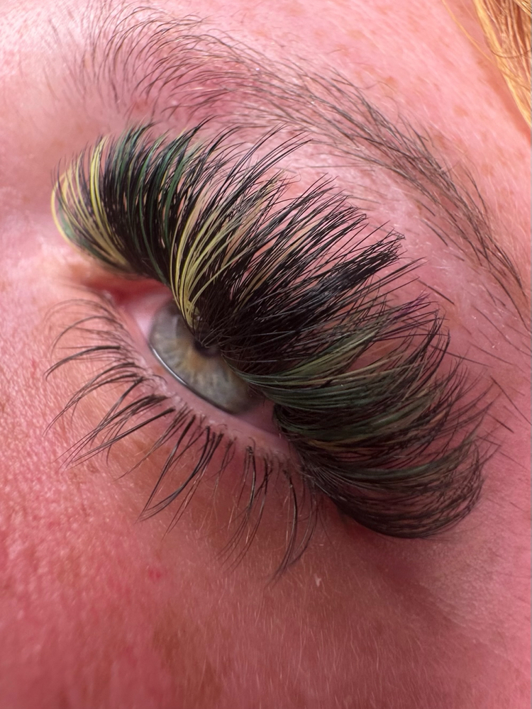 Colored Lashes (ADD ON)