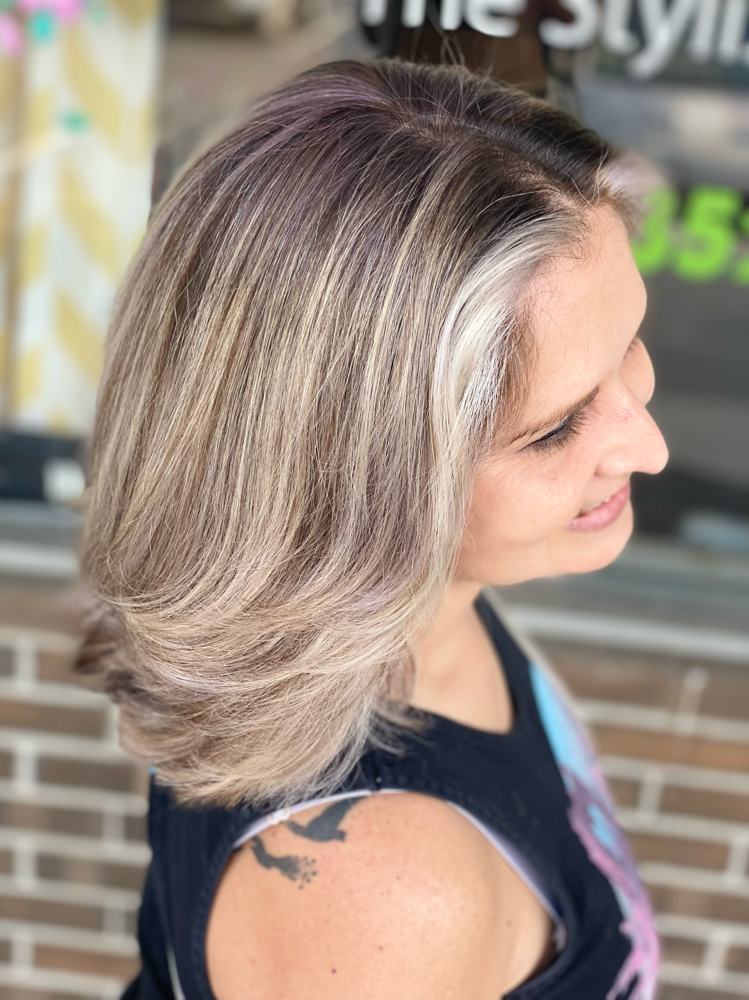 Women's Full Cut And Blow Dry