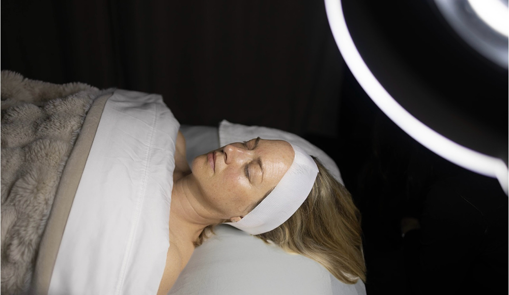 The skin reset Signature Facial