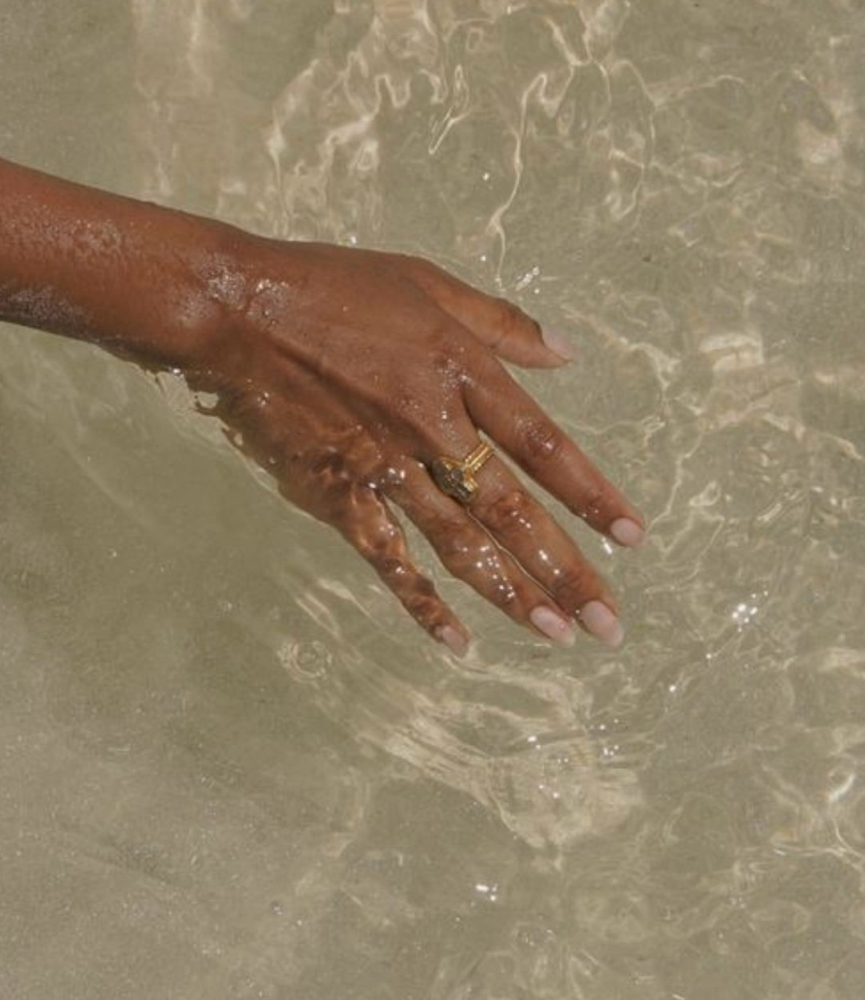 Even Glow Reviving Hand Treatment