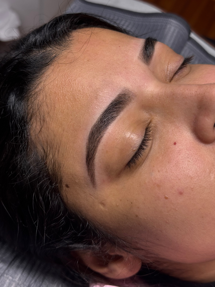 BROWS & WAXING