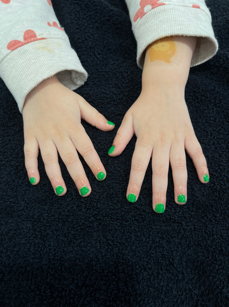 Mini Mani at Fresh Coat Nail Studio in Medina, OH