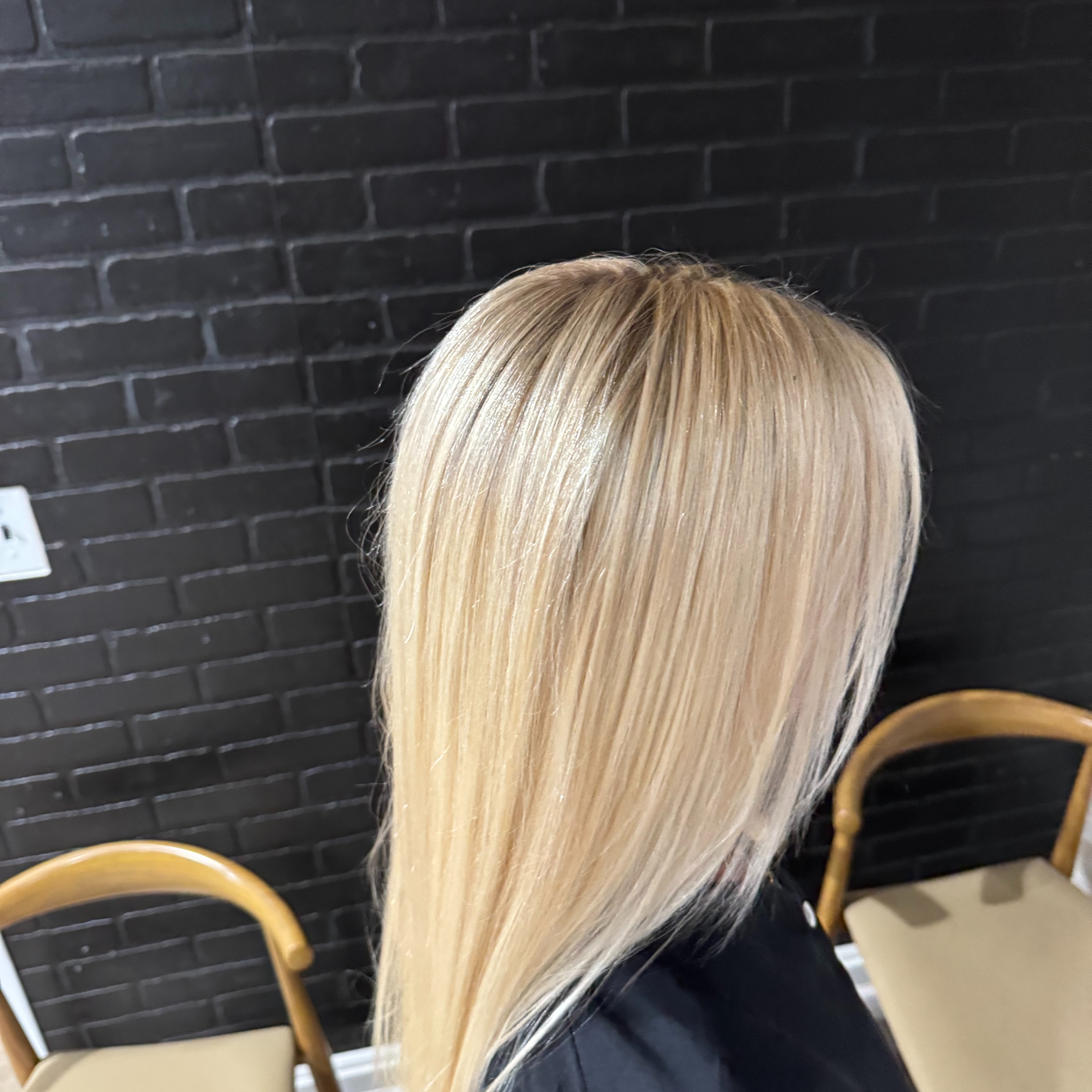 Bleach & Tone ( long hair) at Kara Preciado