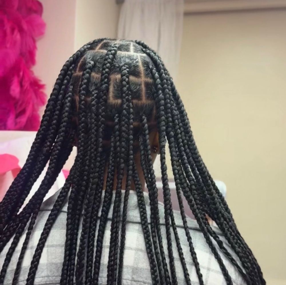 Knotless Hair Incl. at Touched.ByNauti in Hazel Crest, IL
