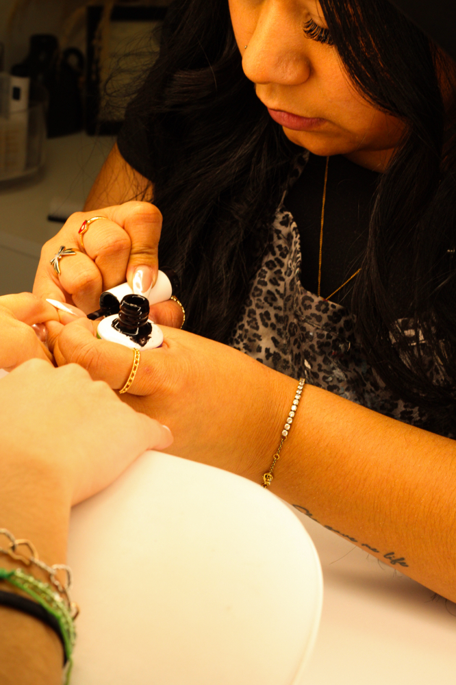 Sculpture Manicure