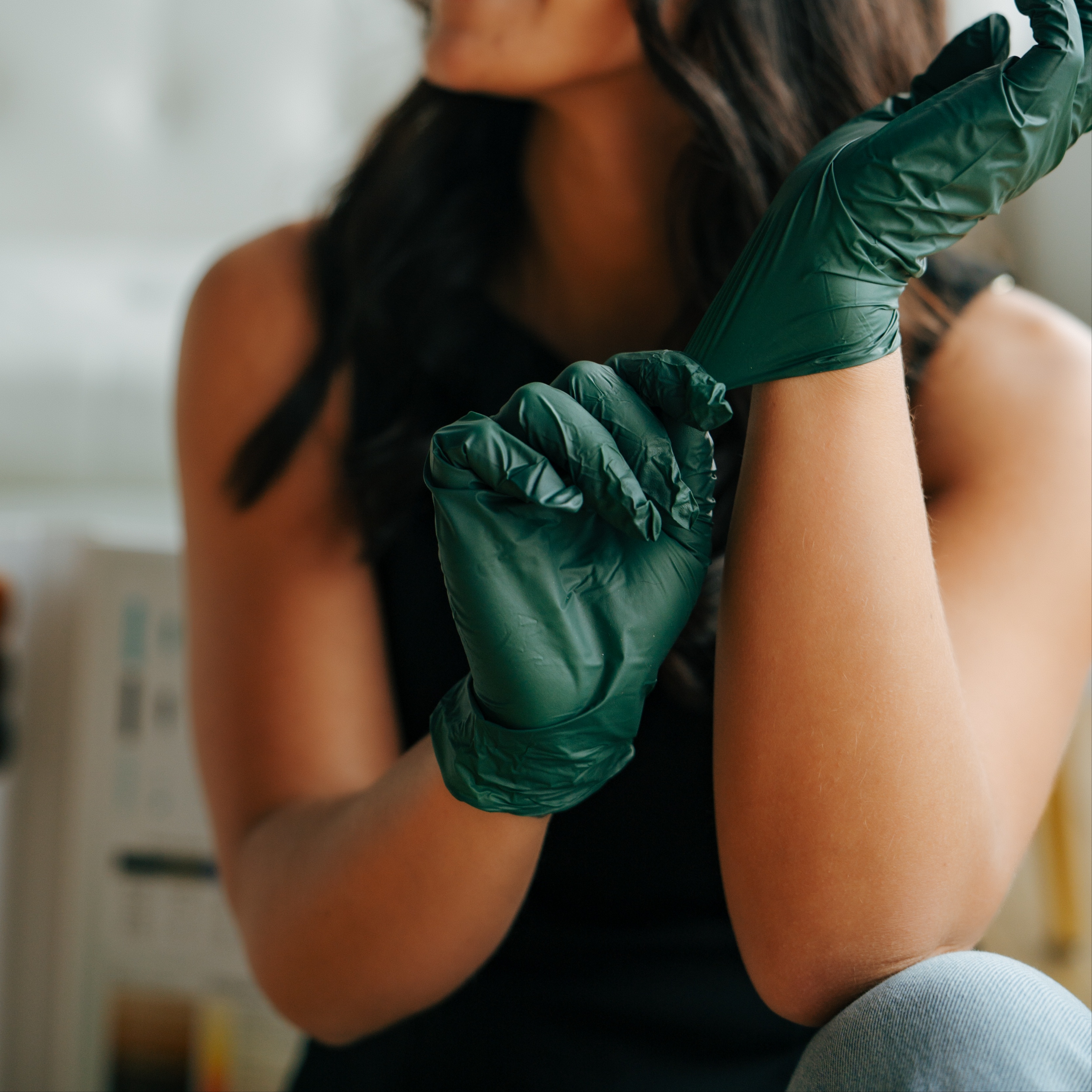 Chin Wax at Shades of Paradise in Manitowoc, WI