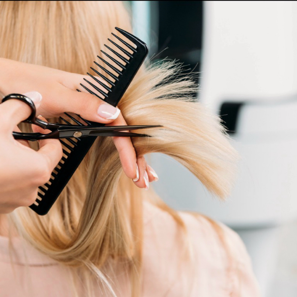 Express Precision Cut at Carly Ljongquist in Okeechobee, FL