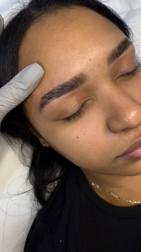 BROW LAMINATION + WAX+TINT+SHAPE