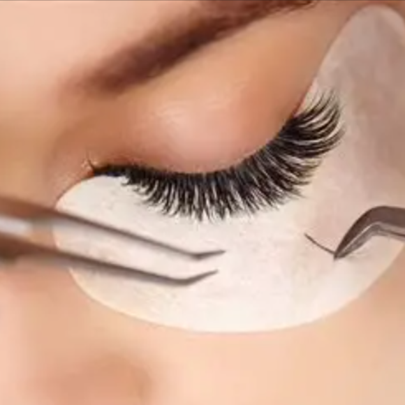 Lash Fill (2–3 Weeks) at Simply Elegant by Carrie in Portland, IN