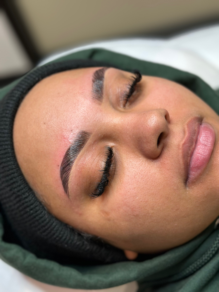 Sweetie Brow Lamination