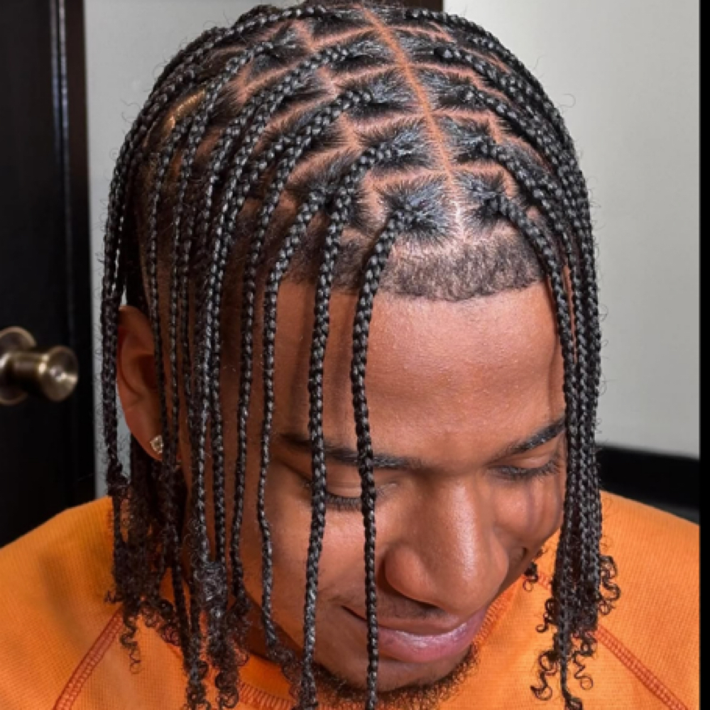 Men's Natural Styles at The Arie Beauty Bar in Sacramento, CA