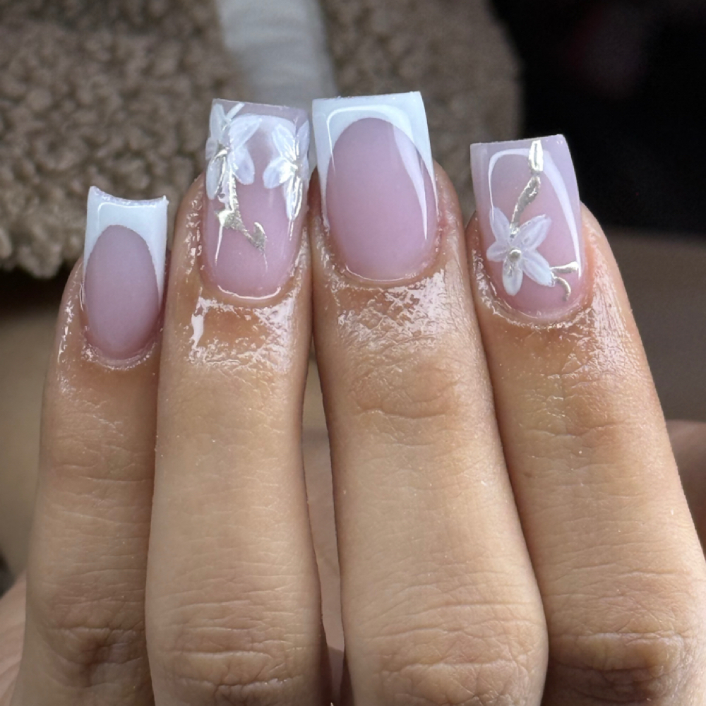Short Acrylic Fullset at The Beauty Collective in Des Moines, IA