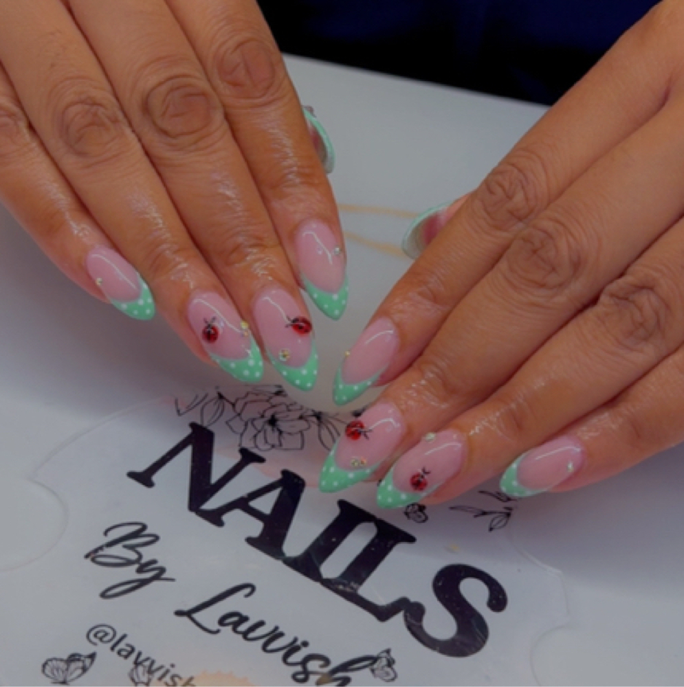 Builder Gel at Lavvish Nails in Oak Park, IL