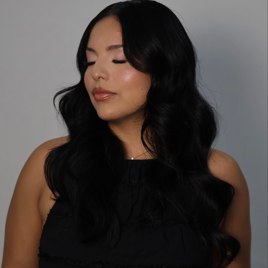 Wash + Blowout at Allison  Alvarado in Brownsville, TX