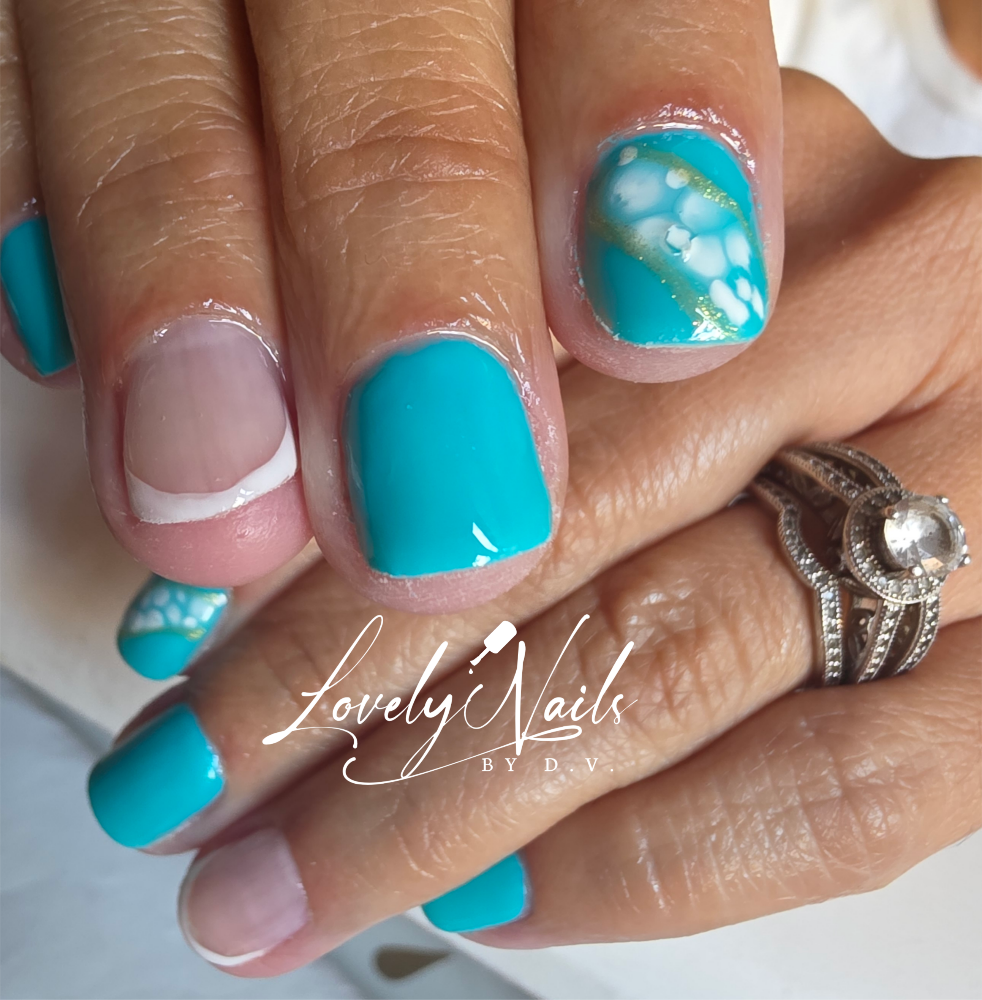 Esmaltado En Geles at Lovely Nails By D.V. in New Britain, CT