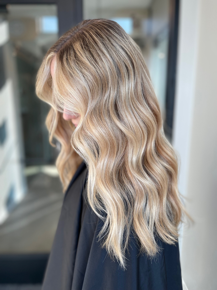 BLONDE HIGHLIGHTS