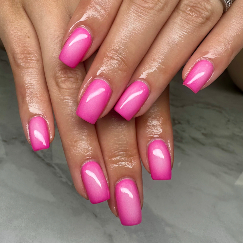 Structured Gel Manicure at Ridiculous Nails in Kingsport, TN