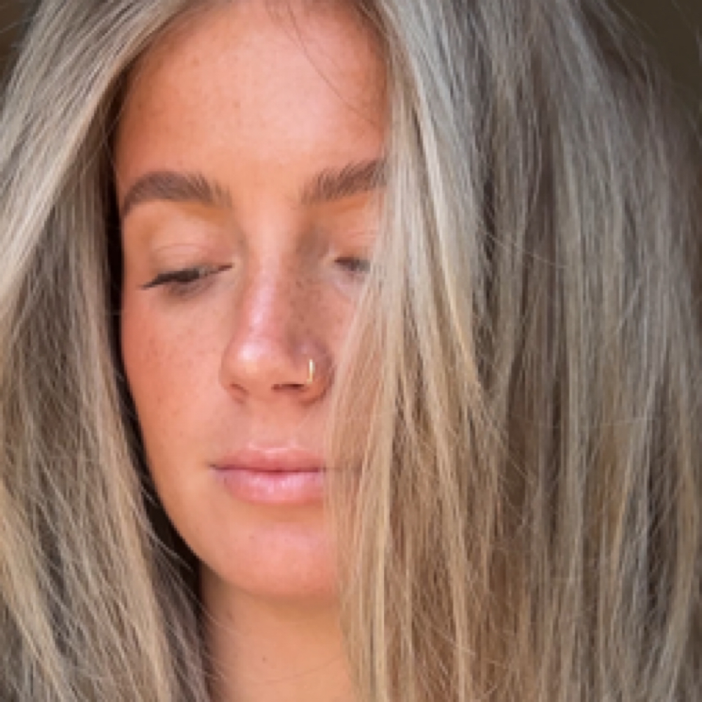 Mini Lucky Blonde at Lucky Mane in Franklin, TN