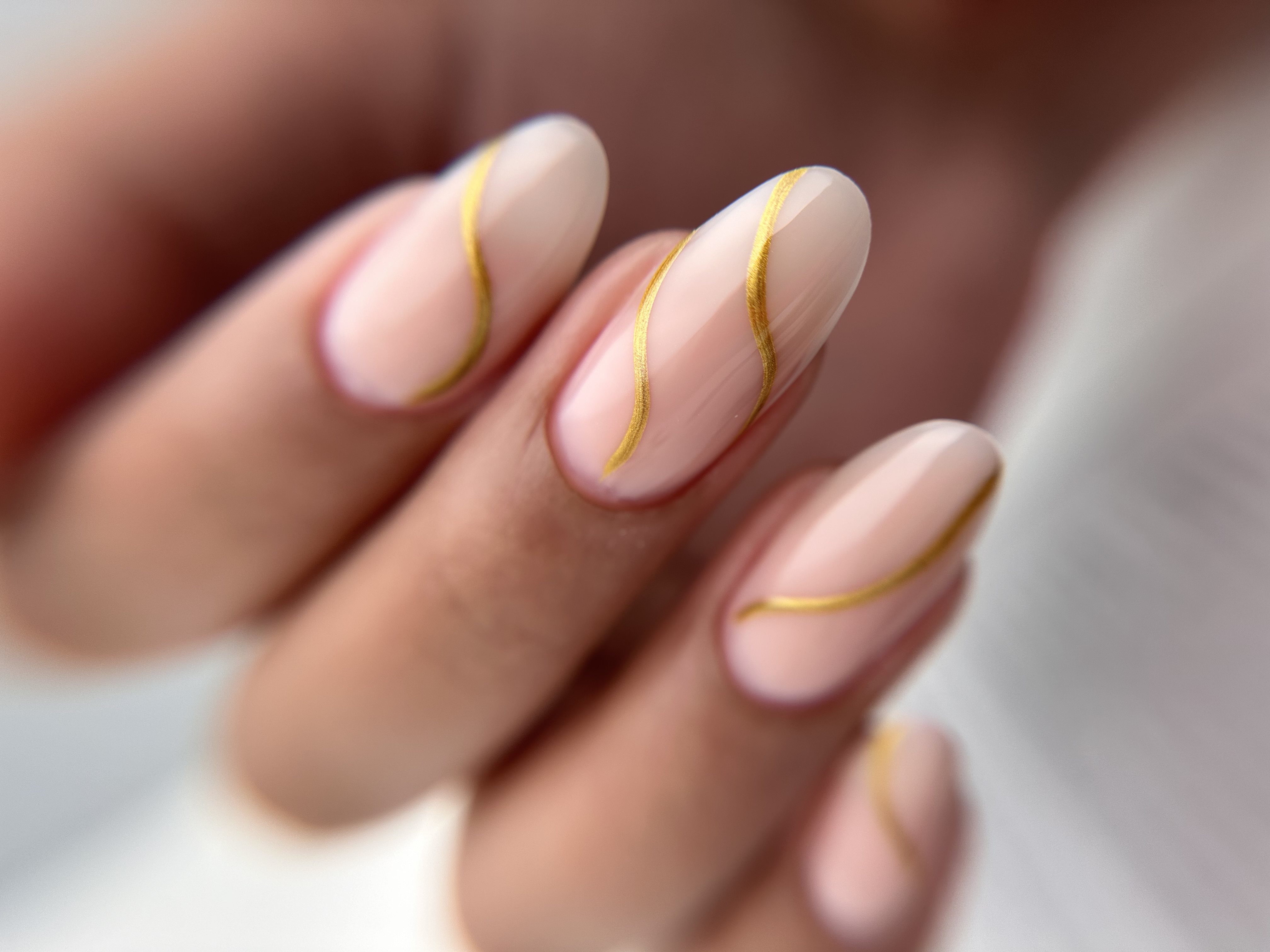 Extensions salon nail shape