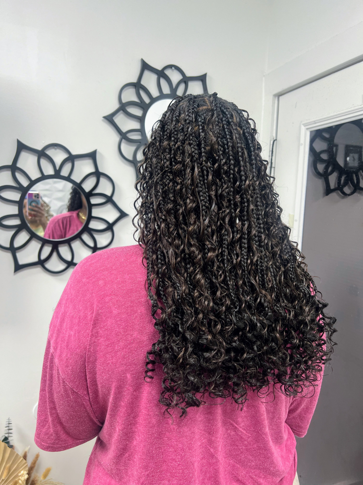 Boho Knotless Medium Midback