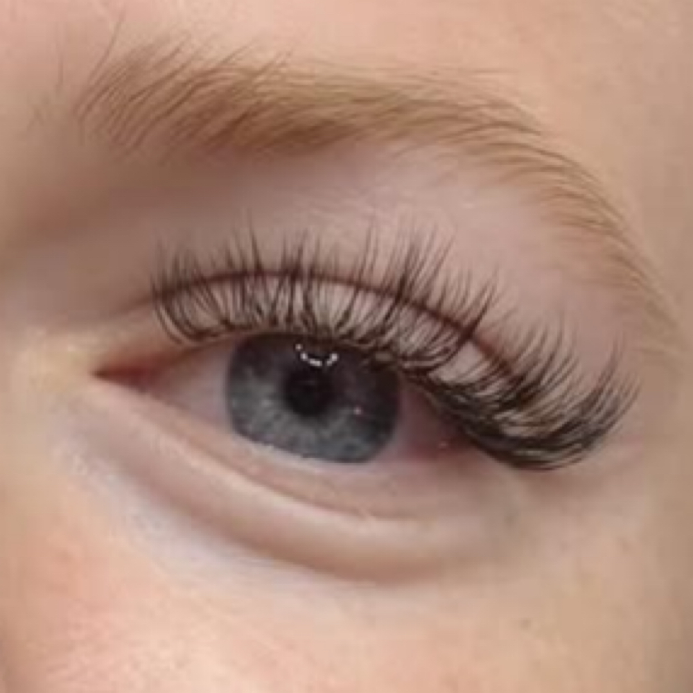 Hybrid 3 Week Fill at Lilly Lee Lashes in Cottleville, MO