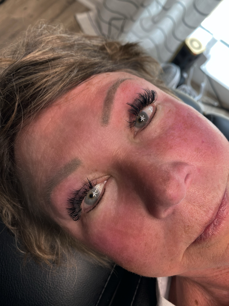 Permanent Eyeliner (bottom)