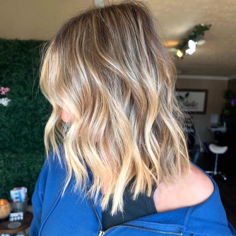 Wash & Style (Sienna Eckerty) at TheBlendedCollective in Indianapolis, IN