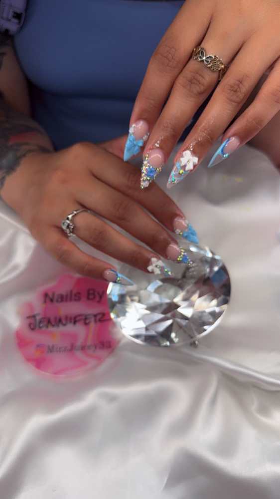 Short Stilletto w/ Design